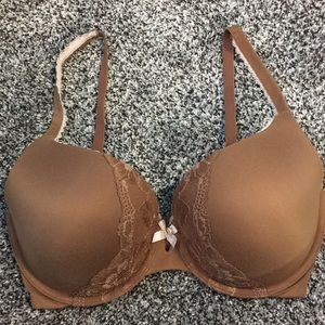 Victoria’s Secret perfect shape bra